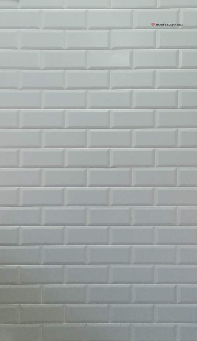 e8hj5I